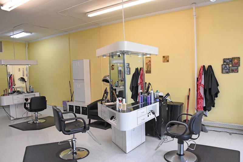 Made To Shine Hair Salon, beauty salon in Ottumwa, IA, photo 5 of 10